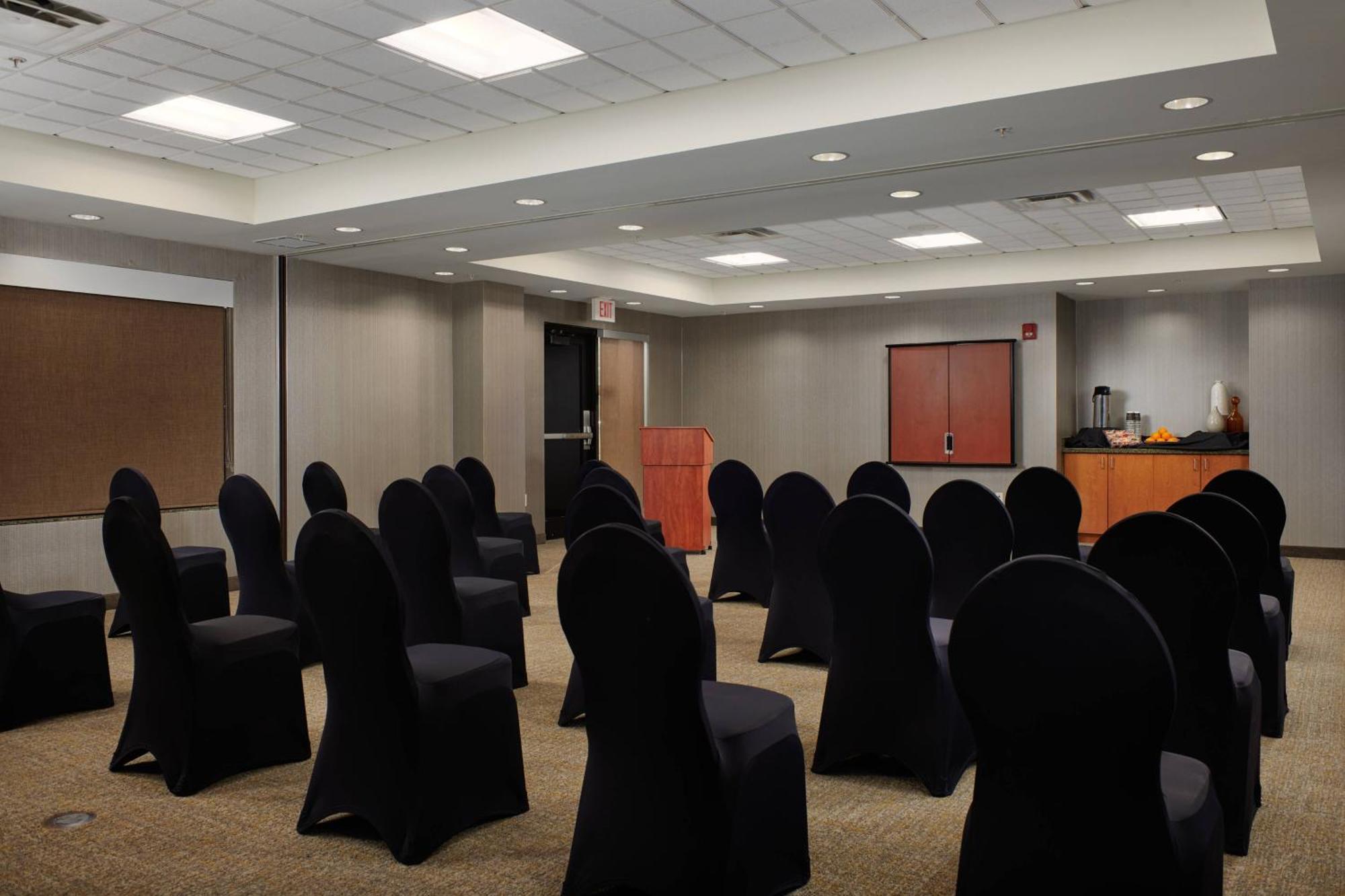 Springhill Suites By Marriott Baton Rouge North / Airport Esterno foto