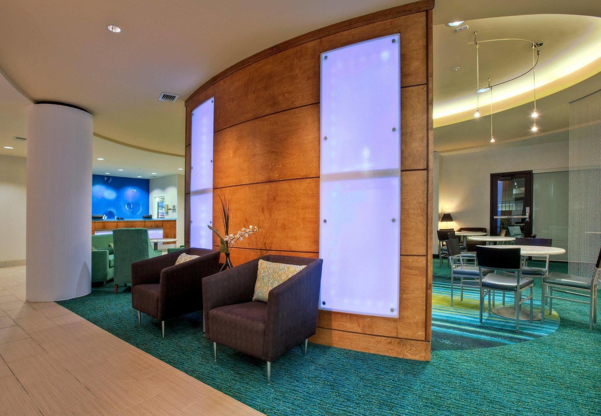 Springhill Suites By Marriott Baton Rouge North / Airport Esterno foto