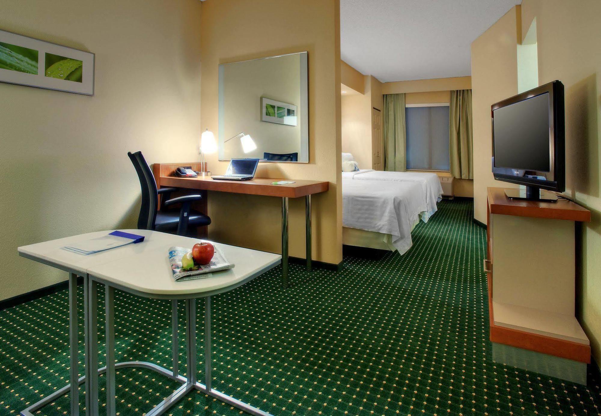 Springhill Suites By Marriott Baton Rouge North / Airport Esterno foto